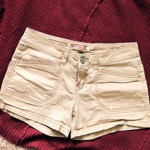 FRENCH STAR SHORTS